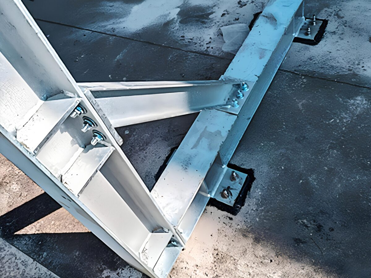 baie-di-carico-e-sicurezza-degli-operatori-Lineevita