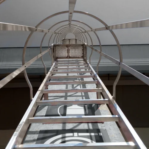 scala-di-sicurezza-anticaduta-Lineevita