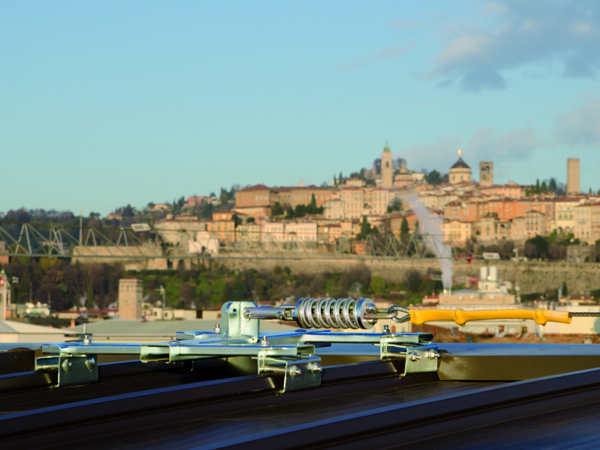 tipologie-di-dispositivi-di-ancoraggio-Lineevita